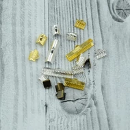 Szalag- és bőrvég