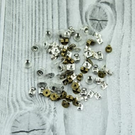 Fülbevaló rögzítők