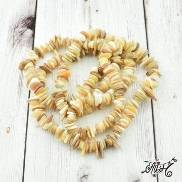 természetes kagyló szál