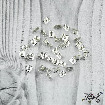 ezust-fulbevalo-rogzito